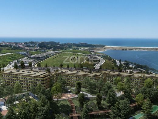 Apartment in Vila Nova de Gaia, Distrito do Porto