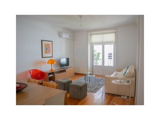 Apartment / Etagenwohnung in Lissabon, Lisbon