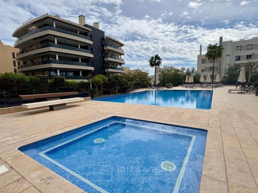 Apartment / Etagenwohnung in Ibiza, Balearen Inseln