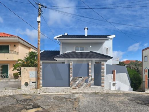 Luxury home in Cascais, Lisbon