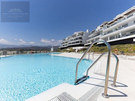 Twee-onder-een-kapwoning in Estepona, Provincia de Málaga