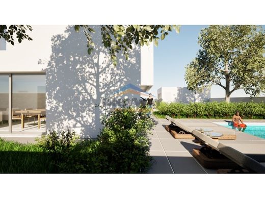 단독 저택 / Évora, Distrito de Évora