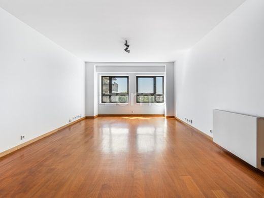 Apartment / Etagenwohnung in Porto, Distrito do Porto