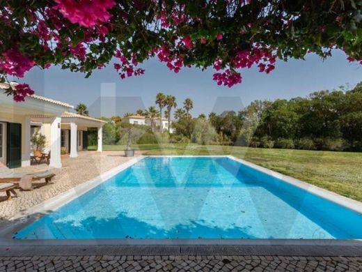 Luxury home in Cascais, Lisbon