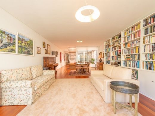 Luxury home in Porto, Distrito do Porto