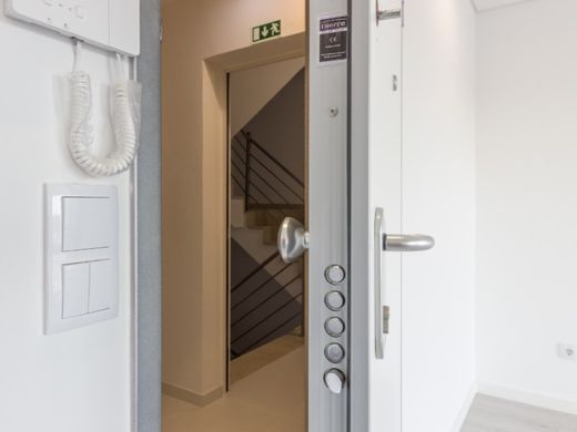 ‏דירה ב  Seixal, Distrito de Setúbal