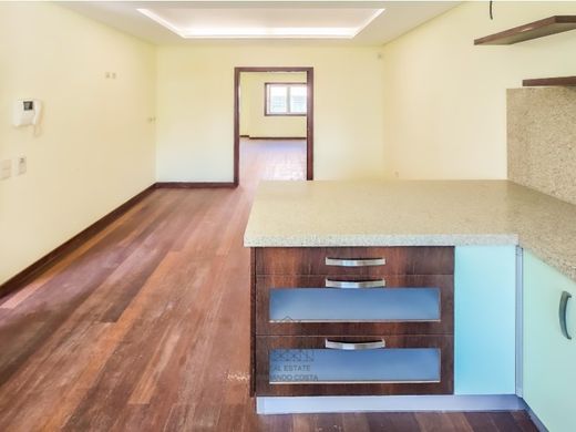 半独立式房屋  加亚新城
, Vila Nova de Gaia