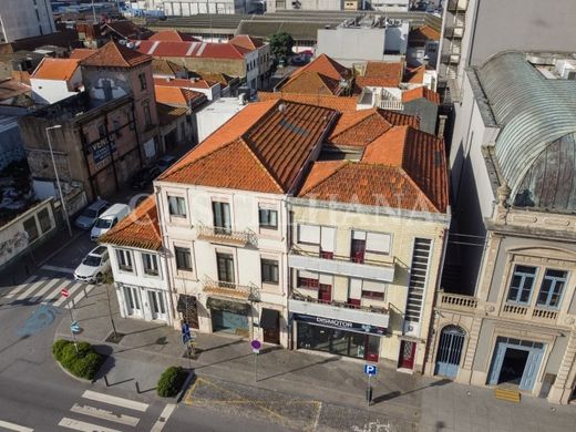 Matosinhos, Distrito do Portoのアパートメント・コンプレックス