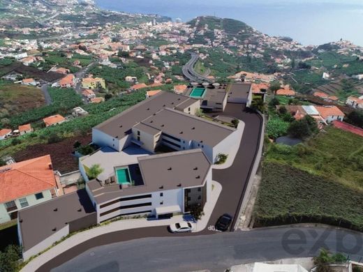 Apartamento - Câmara de Lobos, Madeira
