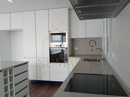 Casa de lujo en Fernao Ferro, Seixal