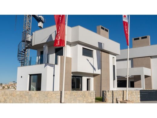 Villa in Algorfa, Alicante