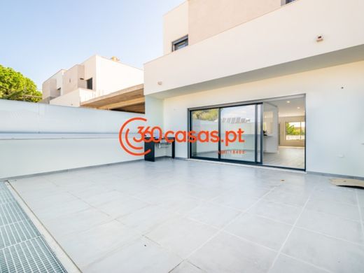 Πολυτελή κατοικία σε Faro, Distrito de Faro