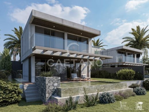 다세대 빌라 / Calheta, Madeira