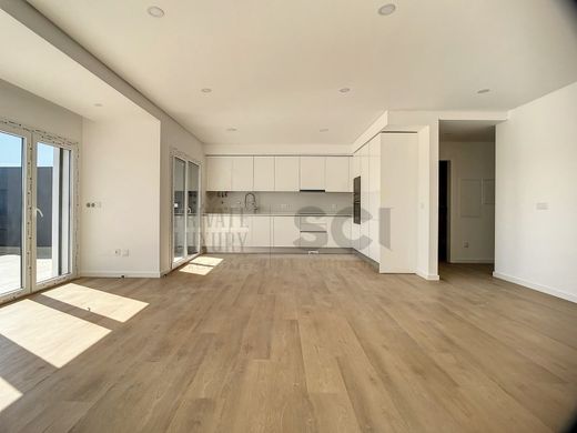 Luxury home in Almada, Distrito de Setúbal