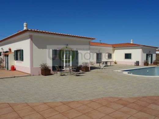 ‏בית חד-משפחתי ב  Ourique, Distrito de Beja