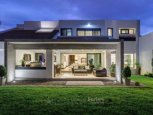 호화 저택 / Escazú, Provincia de San José