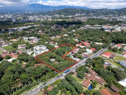 Land in Santa Ana, Provincia de San José