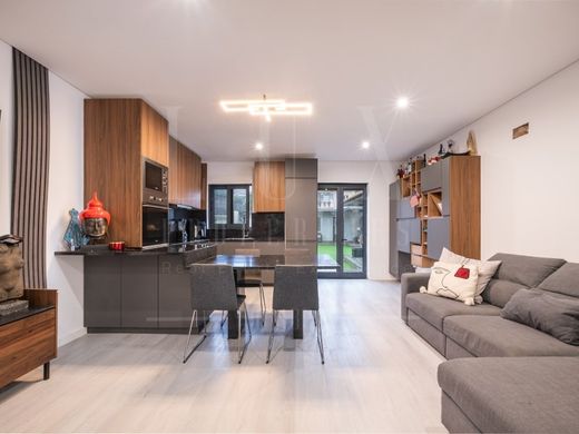 Luxury home in Vila Nova de Gaia, Distrito do Porto