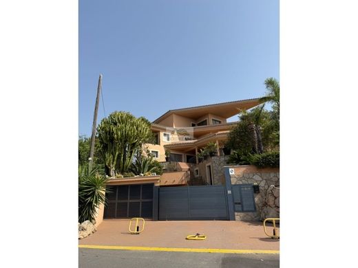 Luxury home in L'Ampolla, Province of Tarragona