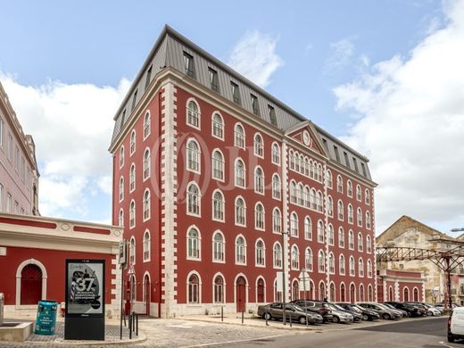 Piso / Apartamento en Beato António, Lisboa