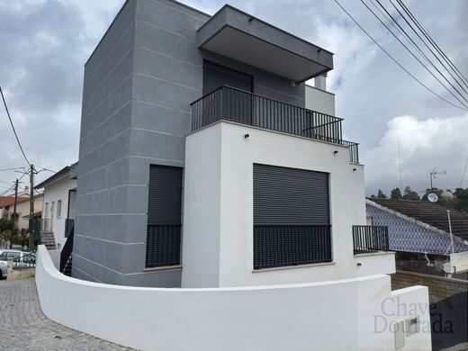 Semidetached House in Coimbra, Distrito de Coimbra
