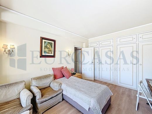 Apartment / Etagenwohnung in Lissabon, Lisbon