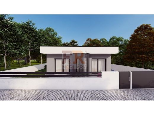 Einfamilienhaus in Seixal, Distrito de Setúbal