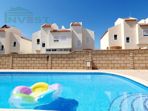 Semidetached House in Adeje, Province of Santa Cruz de Tenerife