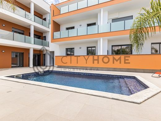 Apartment / Etagenwohnung in Silves, Distrito de Faro