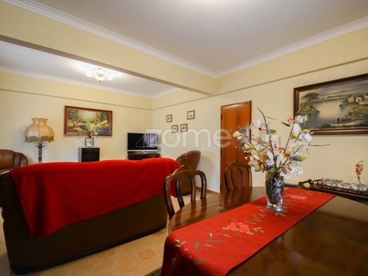 Luksusowy dom w Odivelas, Distrito de Lisboa