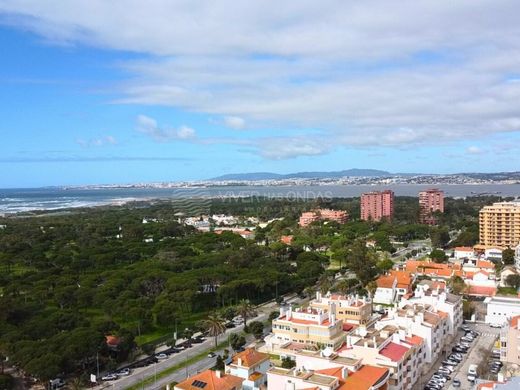 Daire Almada, Distrito de Setúbal