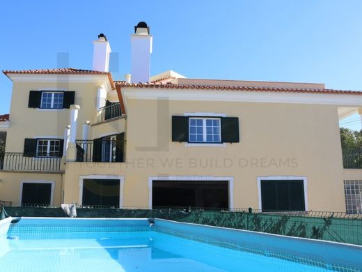 Detached House in Sintra, Lisbon