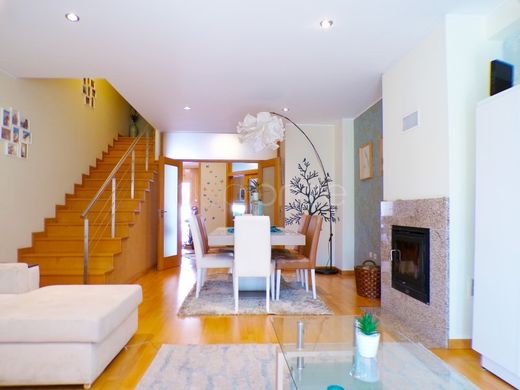 Luxe woning in Penafiel, Distrito do Porto