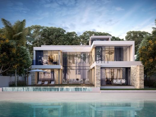 Luxury home in Umm Al Quwain City, Imārat Umm al Qaywayn