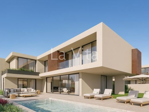 Einfamilienhaus in Cascais, Lissabon