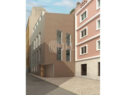 أرض ﻓﻲ Arroios, Lisbon