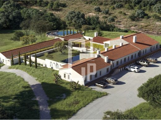 Aljezur, Distrito de Faroの土地