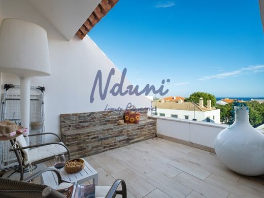 Apartment / Etagenwohnung in Cascais, Lissabon