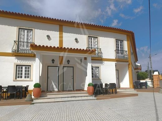 Luxe woning in Caldas da Rainha, Distrito de Leiria