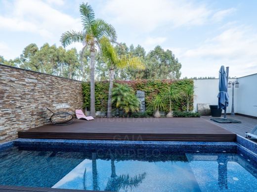 Villa Plurifamiliare a Vila Nova de Gaia, Oporto