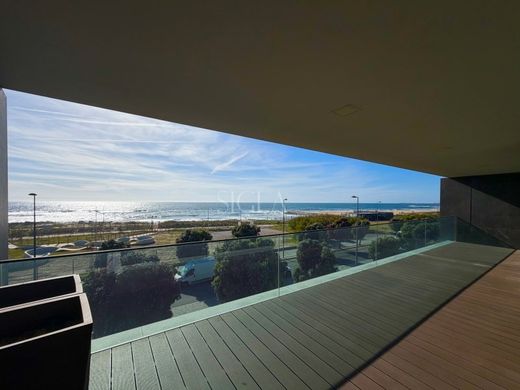 Apartment in Vila Nova de Gaia, Distrito do Porto