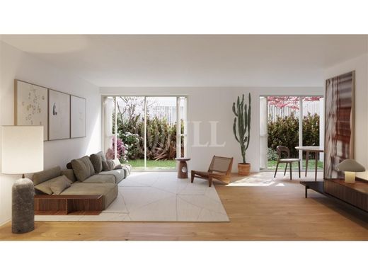 Apartment in Alcântara, Almada