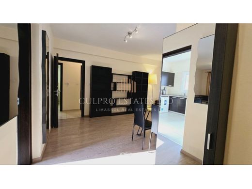 Apartment / Etagenwohnung in Mésa Geitoniá, Limassol District