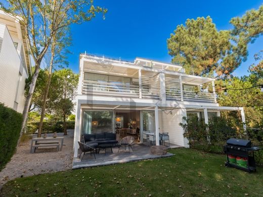 Casa de luxo - Tróia, Grândola