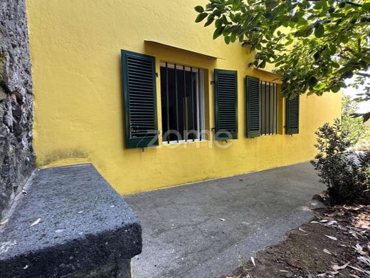 Luxury home in Ribeira Grande, Azores