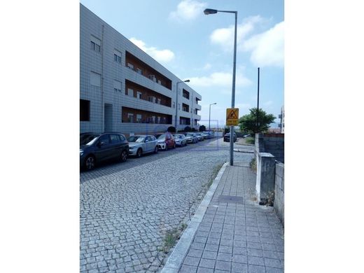 Grundstück in Porto, Distrito do Porto