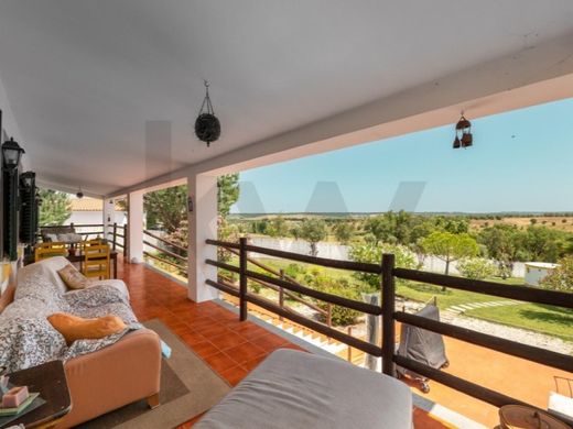 Luxury home in Montemor-o-Novo, Montemor-O-Novo