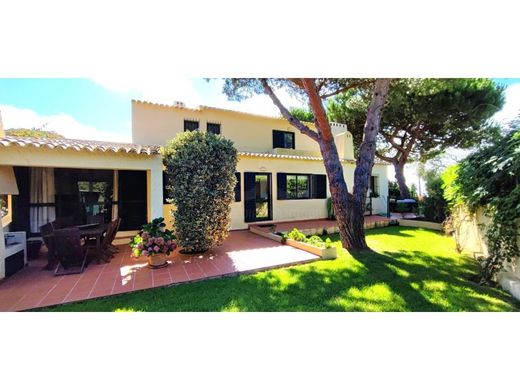 Detached House in Sintra, Lisbon