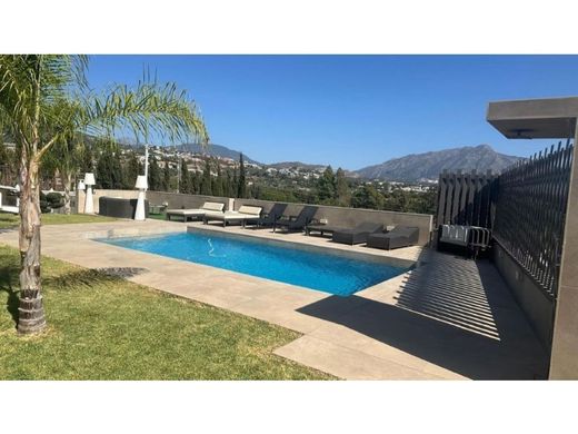 Villa in Estepona, Malaga