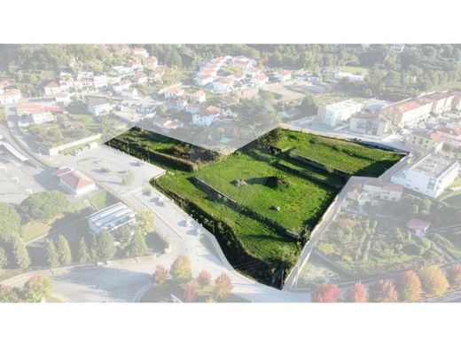 Grond in Vila Nova de Cerveira, Distrito de Viana do Castelo